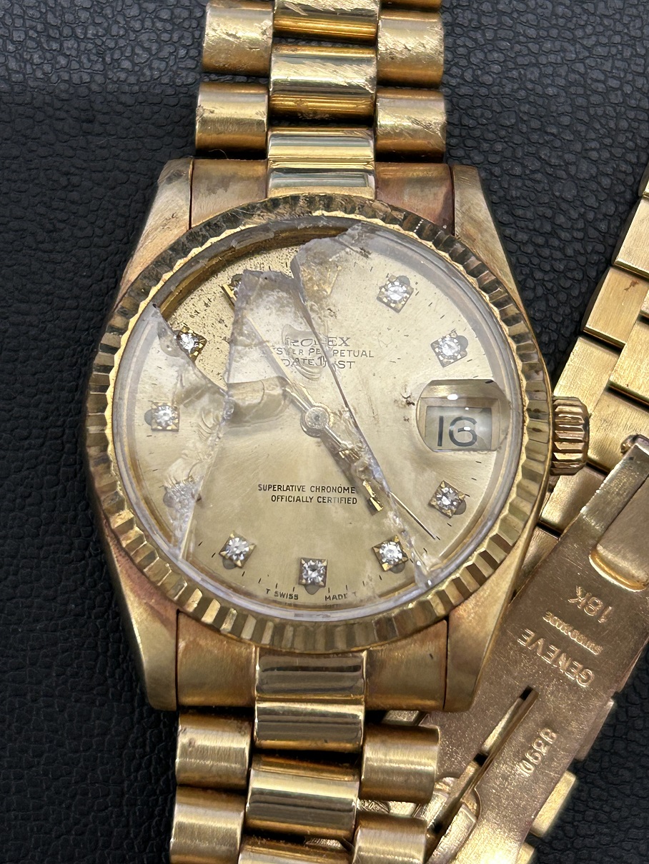 ムク時計コサインジャンク品